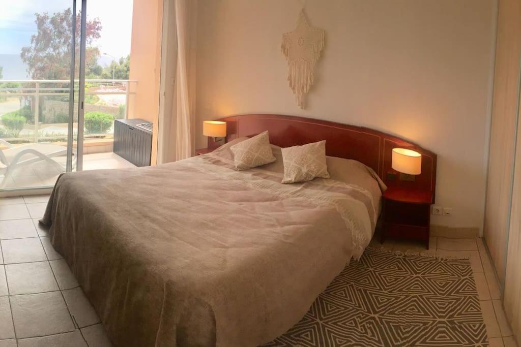 F2 Vue Mer Dans Residence Avec Piscine Аяччо Экстерьер фото